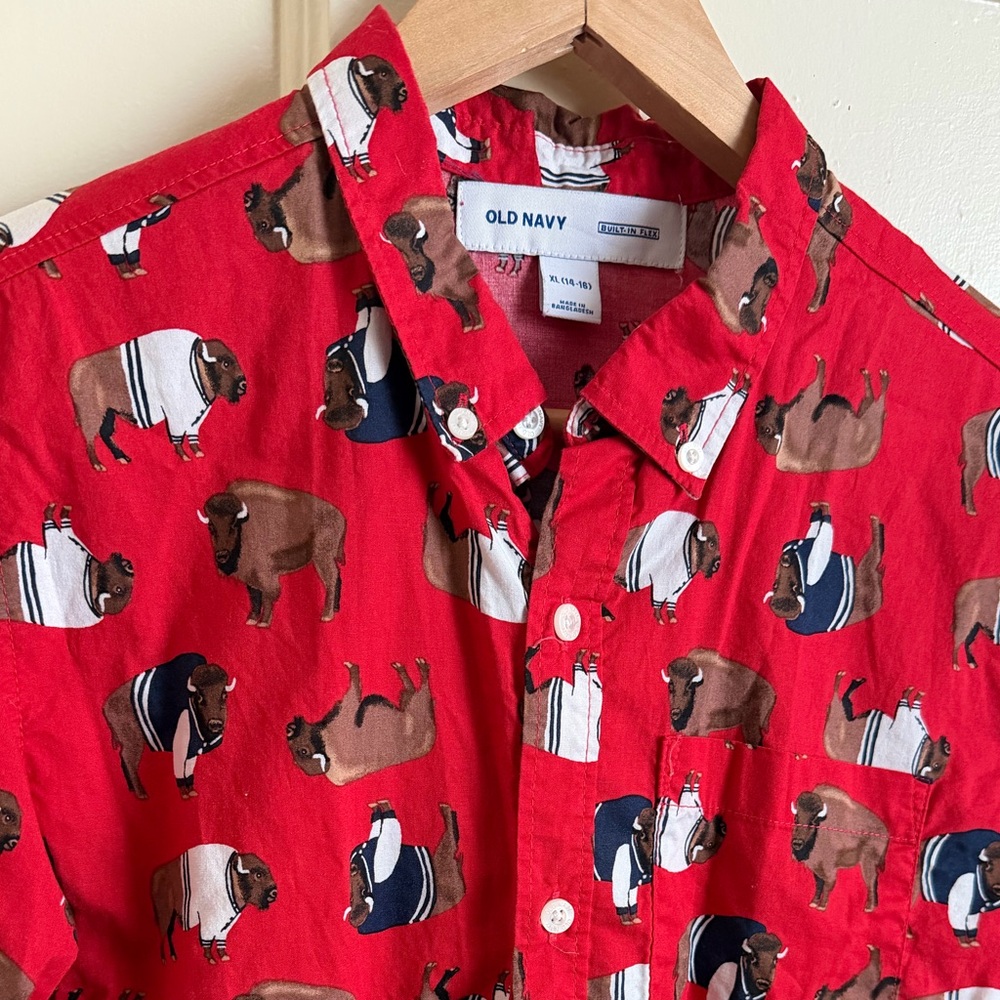 Old Navy button down - Picture 2 of 6
